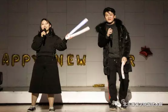 1515140353247349.png 《我不愿让你一个人》 张铭育 温杰霖12.png